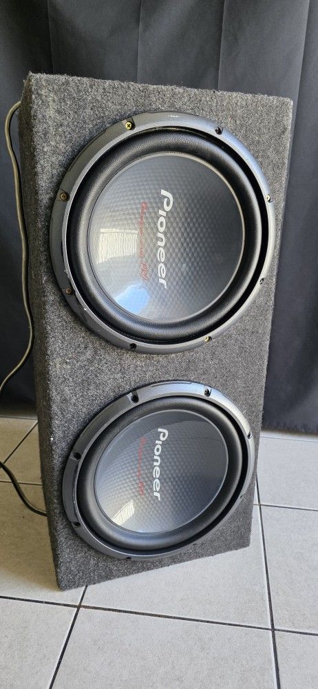 Pioneer Champion PRO 12s