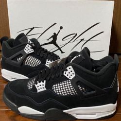 Jordan 4’s Many Styles 