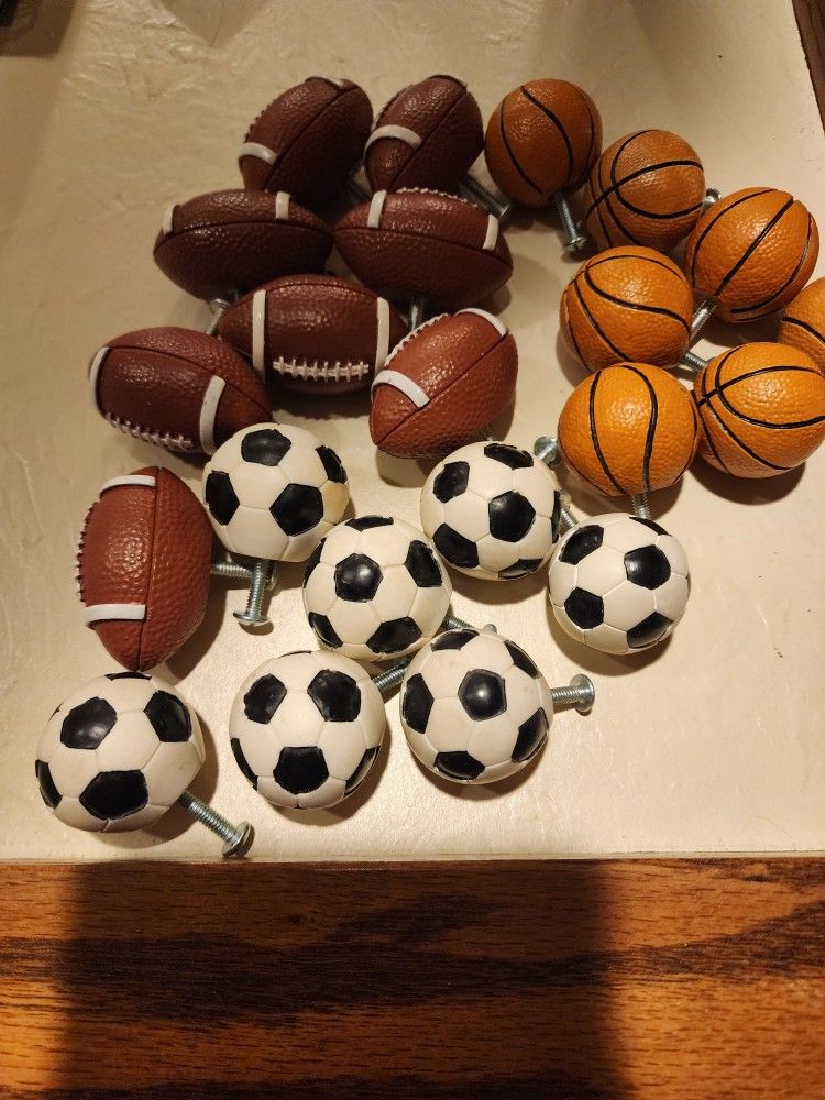 22 Ceramic Sport Dresser Knobs