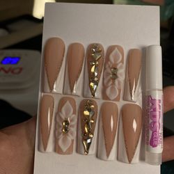 Press On Nails