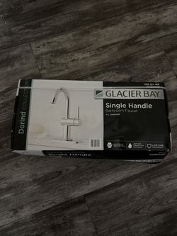 Single Handle Bathroom Faucet