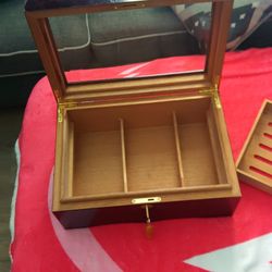 Humidor