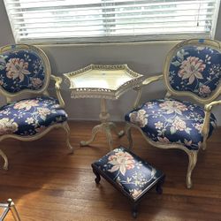 antiques chairs with beautiful table 