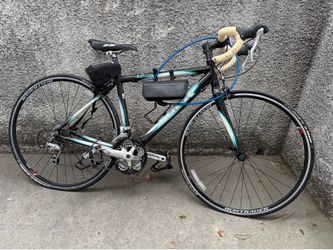 Trek 1.2 Road Bike – Lightweight Aluminum Frame