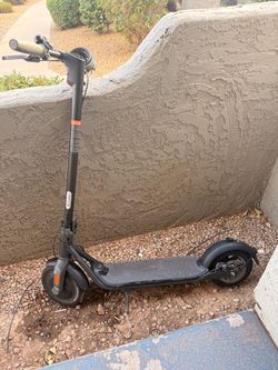 Segway Ninebot Electric Kick Scooter
