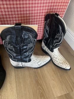 Men’s western boots