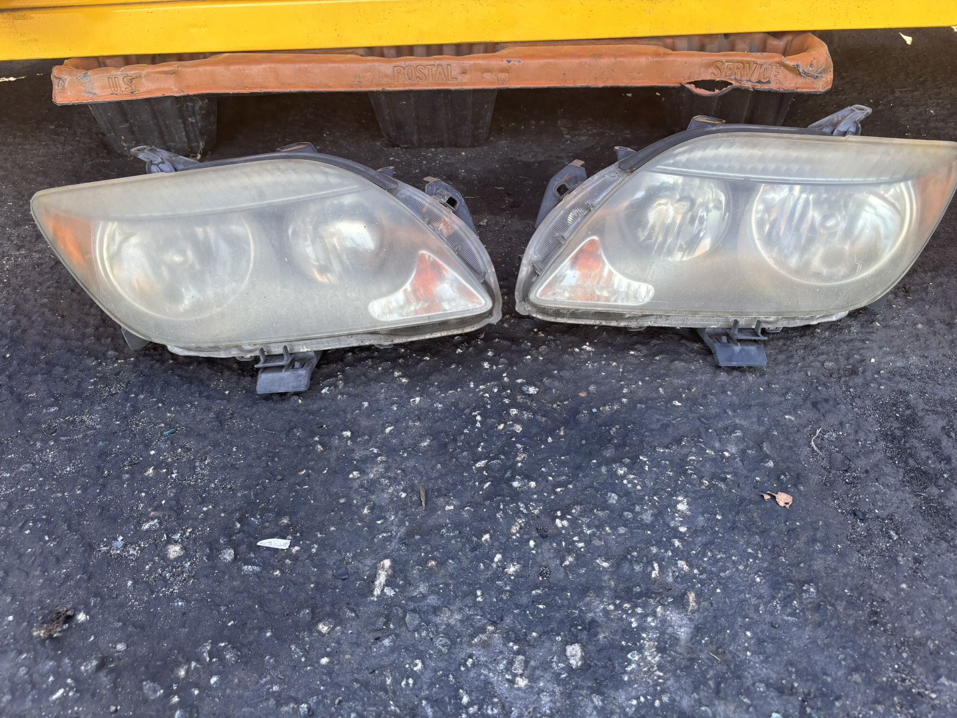 Scion tC headlight headlamp faros