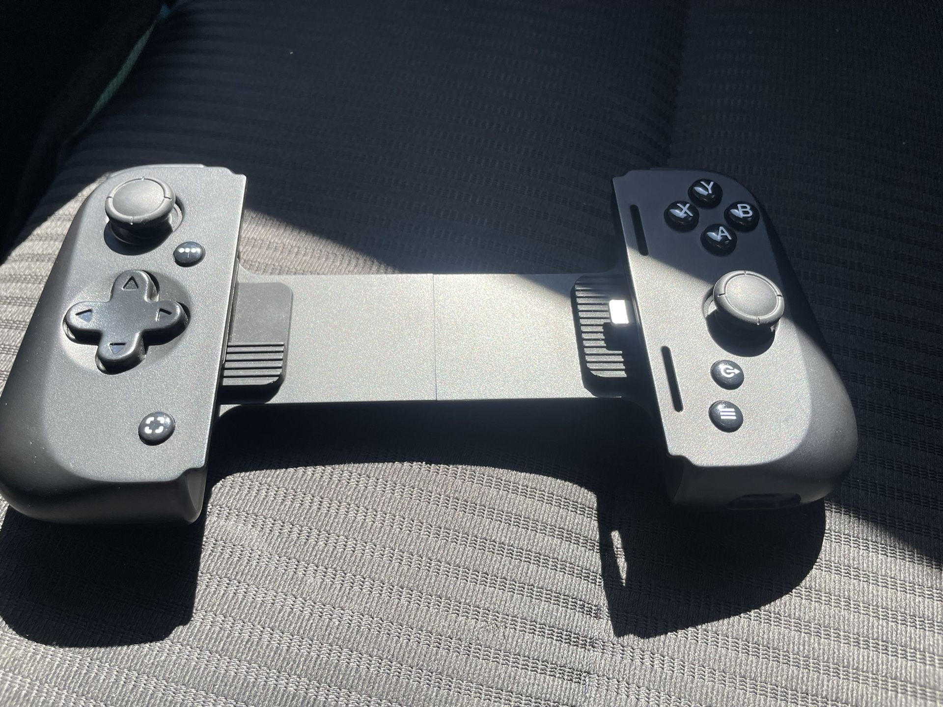 Razer Kisha V2 Android And iOS Version