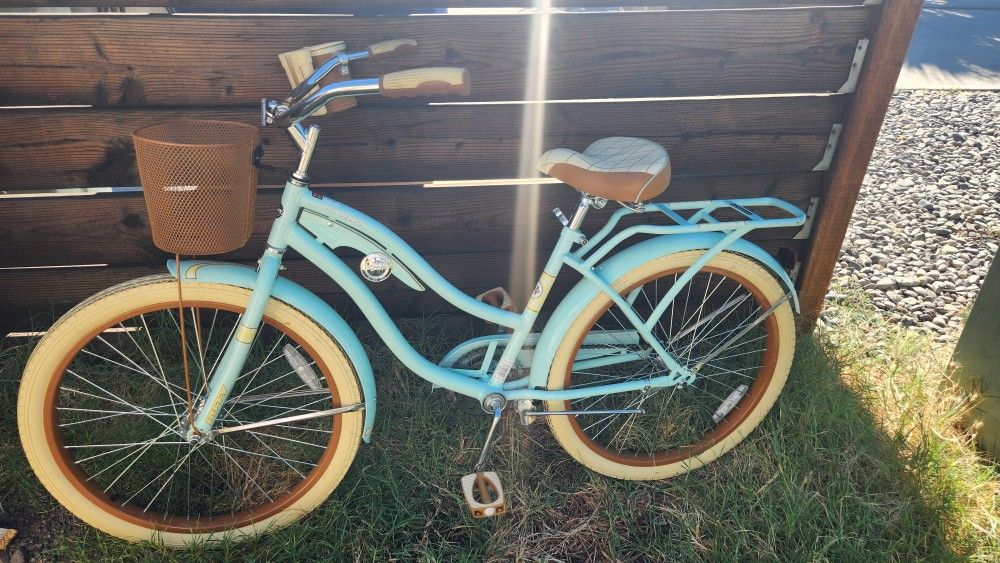 Huffy Nel Lusso Cruiser