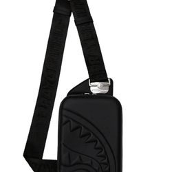  SPRAYGROUND  THE HERO HARD-SHELL SLING