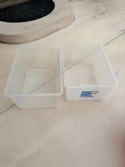 Clear plastic storage containers
