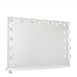 Impressions Vanity Hollywood Glow Mirror