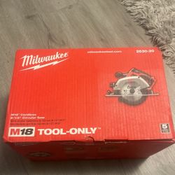 M18 Cordless Circular Saw