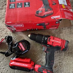 CRAFTSMAN V20 1/2-in 20-volt Variable Speed Cordless Hammer Drill with 2AH battery and Charger NEW 