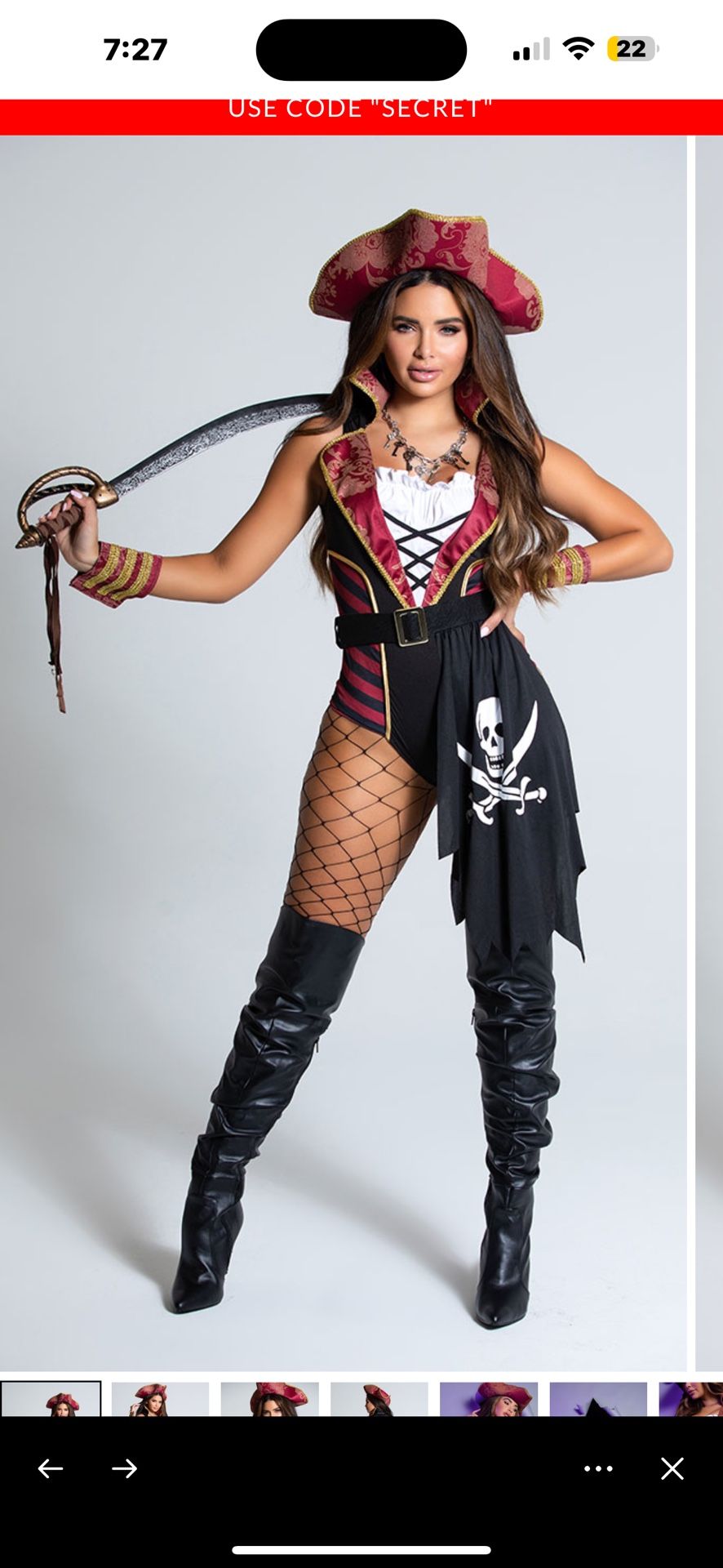 Costume