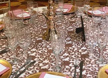 Table cover overlay