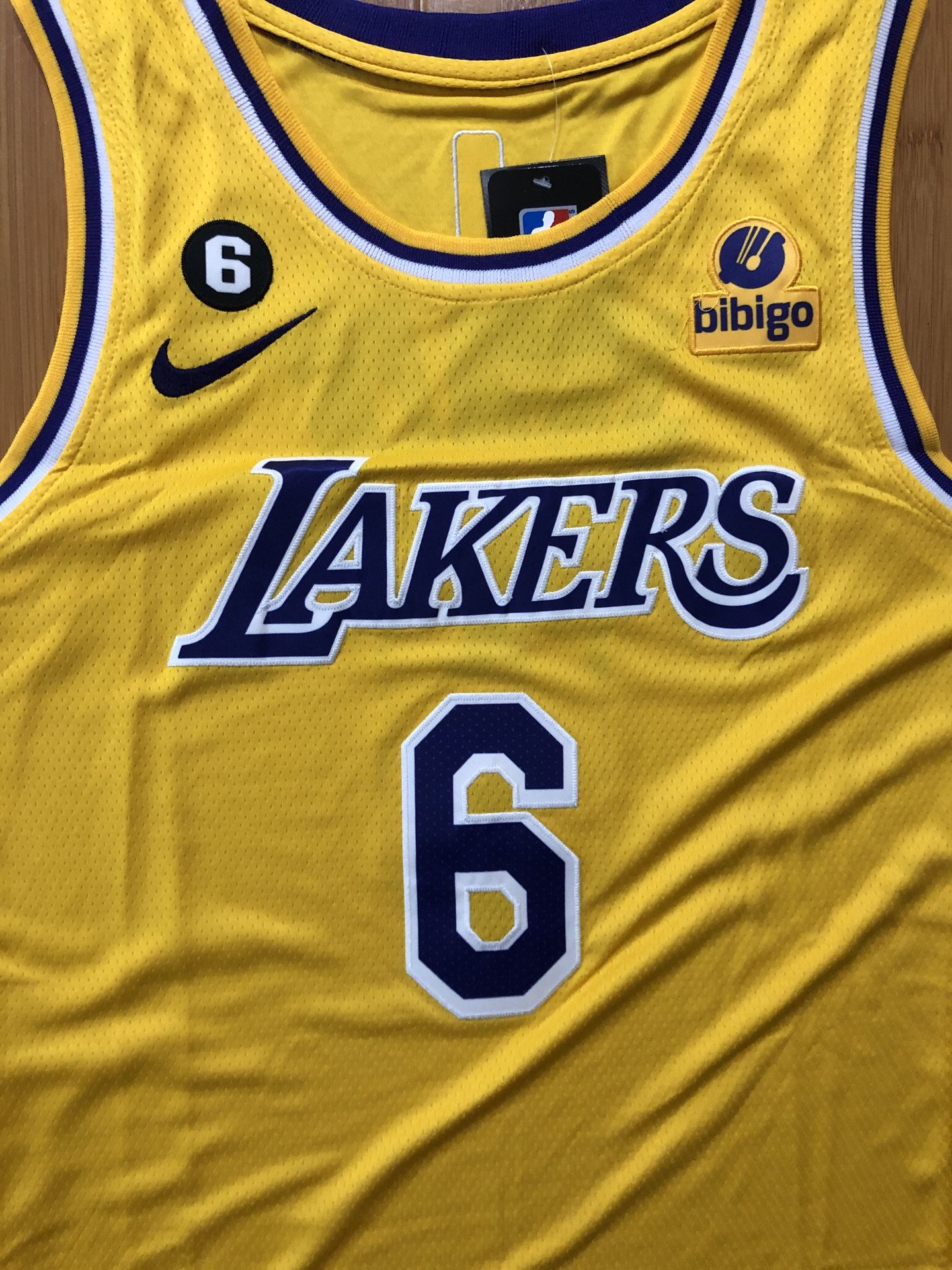 2018 2019 LOS ANGELES LAKERS LEBRON JAMES Swingman NBA Jersey City for Sale  in Tempe, AZ - OfferUp