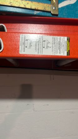 a Louisville 28' extension ladder