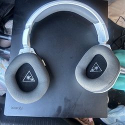 Xbox One & Turtle Beach Headset 