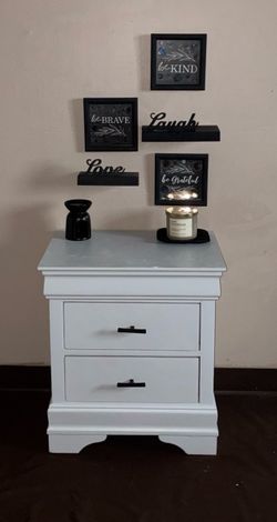 Modern White Nightstand – Refinished