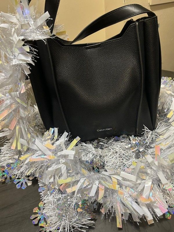 NWT Authentic Calvin Klein Bag