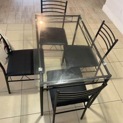 Black Glass Dining Table 