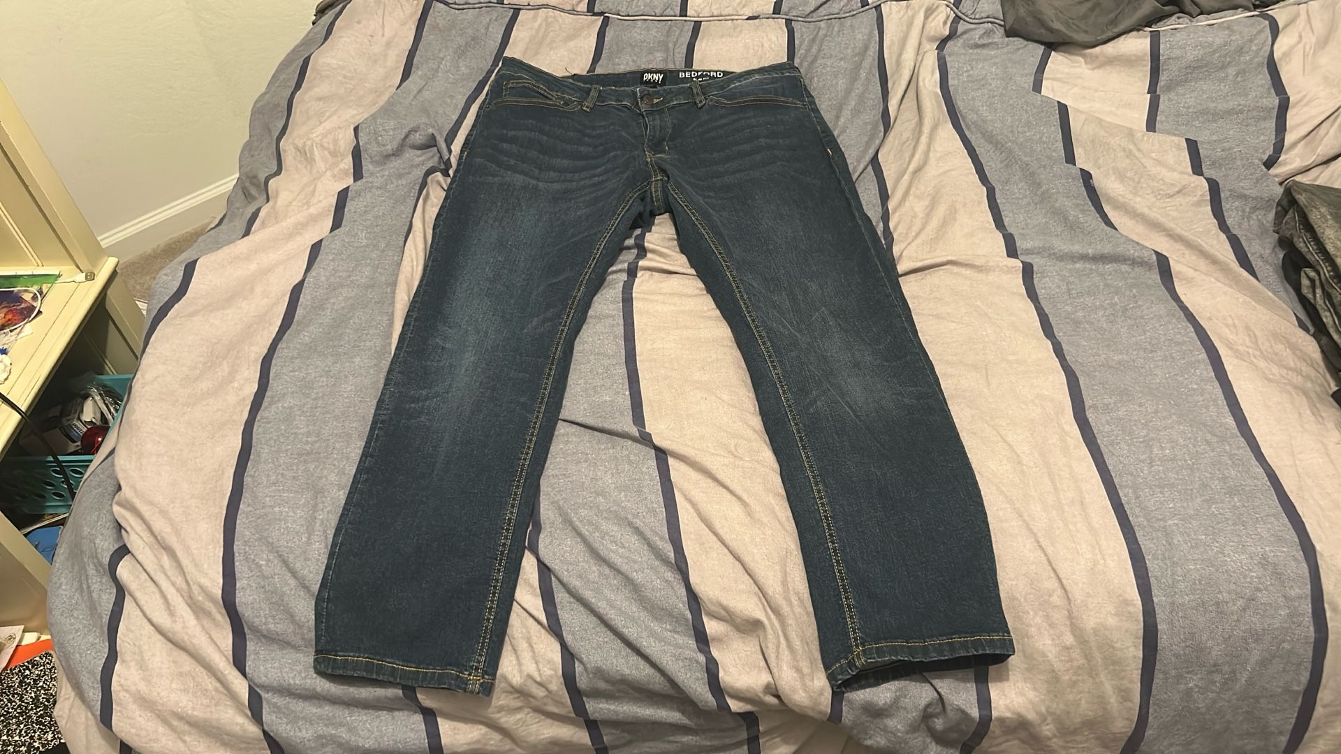 DKNY Jeans