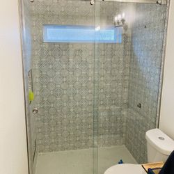 Shower Glass 