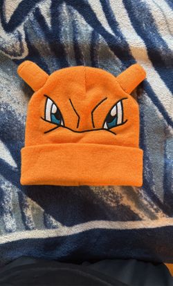 Pokémon Charizard beanie