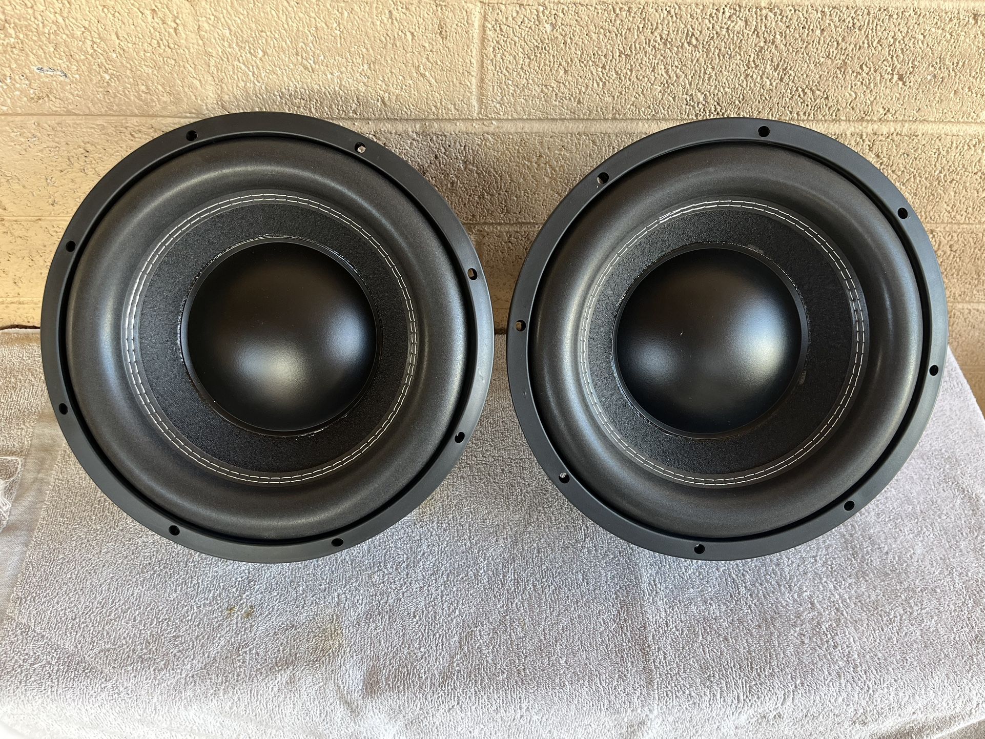 Mrmusicman Audio 500RMS 12 Inch Subs - $225 (2)