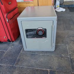 Fire Resistant Safe