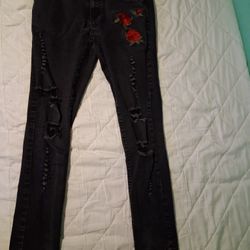 Size 32 sinny fit jeans