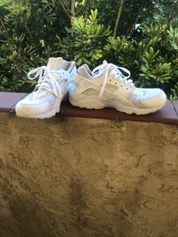 Nike Huaraches Men’s Size 9