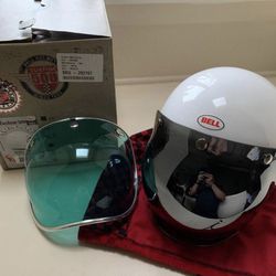 Bell Custom 500 Helmet White Medium With 2 Snap On shields