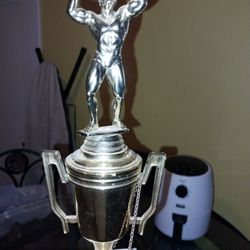 Body Builder Trophy 