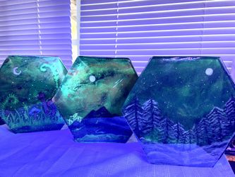 Resin And UV Art 