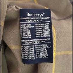 Authentic Burberry Heritage Waterloo Trench Coat (Size S) | Excellent Condition