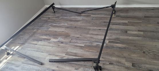 Metal bed rails