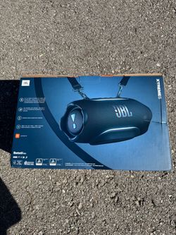 JBL Xtreme 5 in Blue New in Box