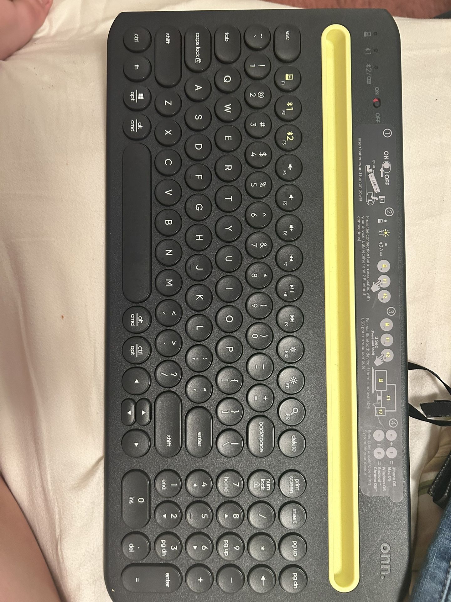 Logitech K480 Bluetooth Keyboard (Black & Yellow)