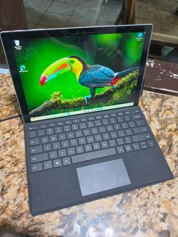 ✅️Surface Pro 4
Touchscreen