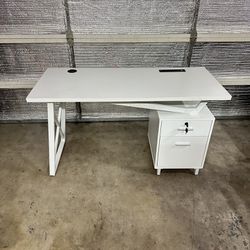 57in Large Working Office Desk With File Cabinet 