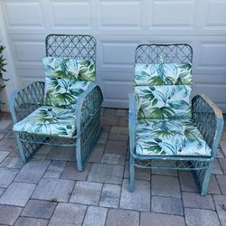 PAIR VINTAGE RUSSELL WOODARD SPUN FIBERGLASS CHAISE ACCENT CHAIRS W/CUSHIONS