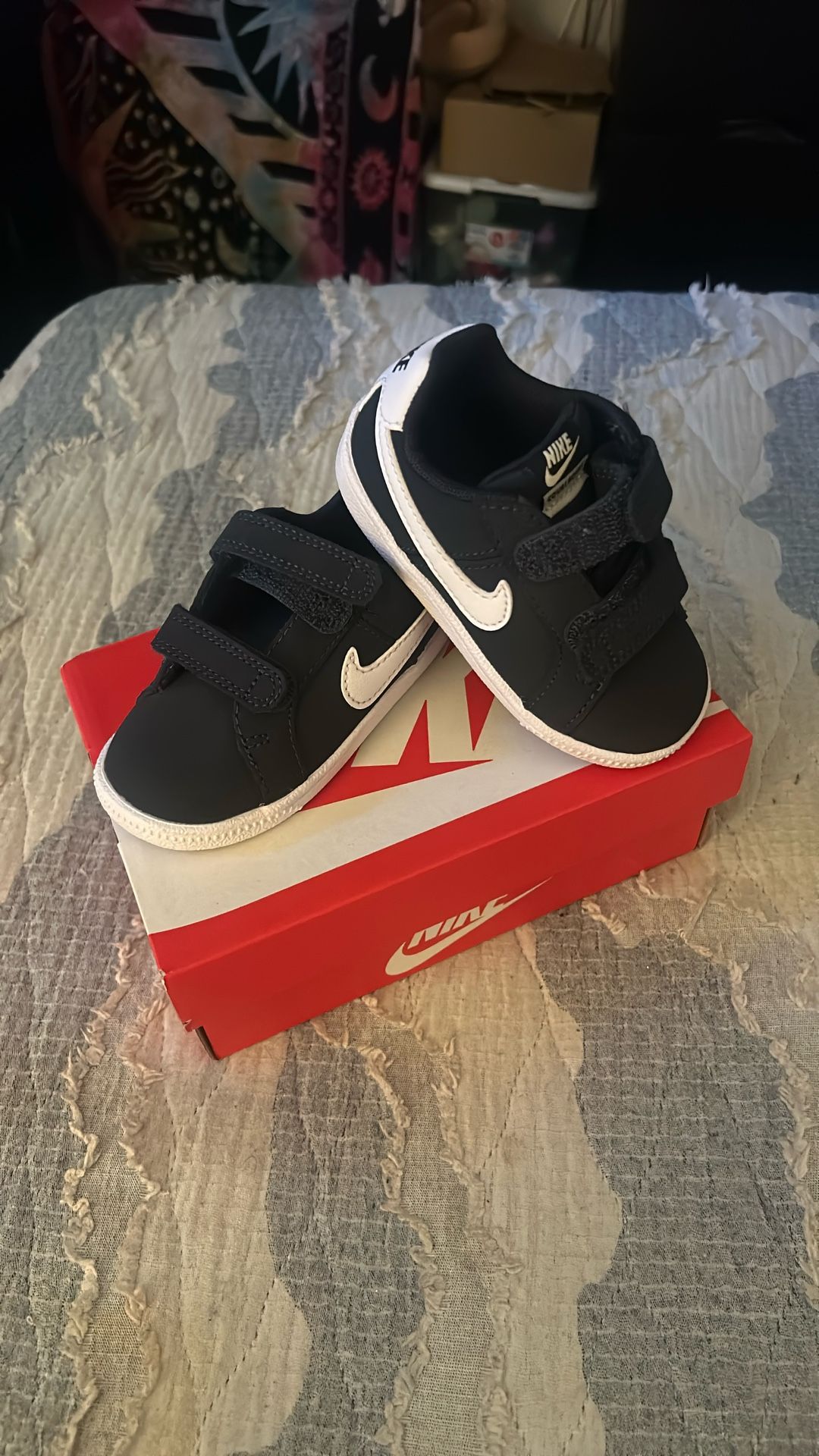 Nike Court Size 6c