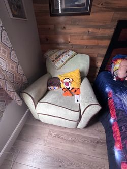 Baby Glider Rocking Chair Recliner