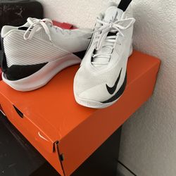 Nike G.T. Jump Academy