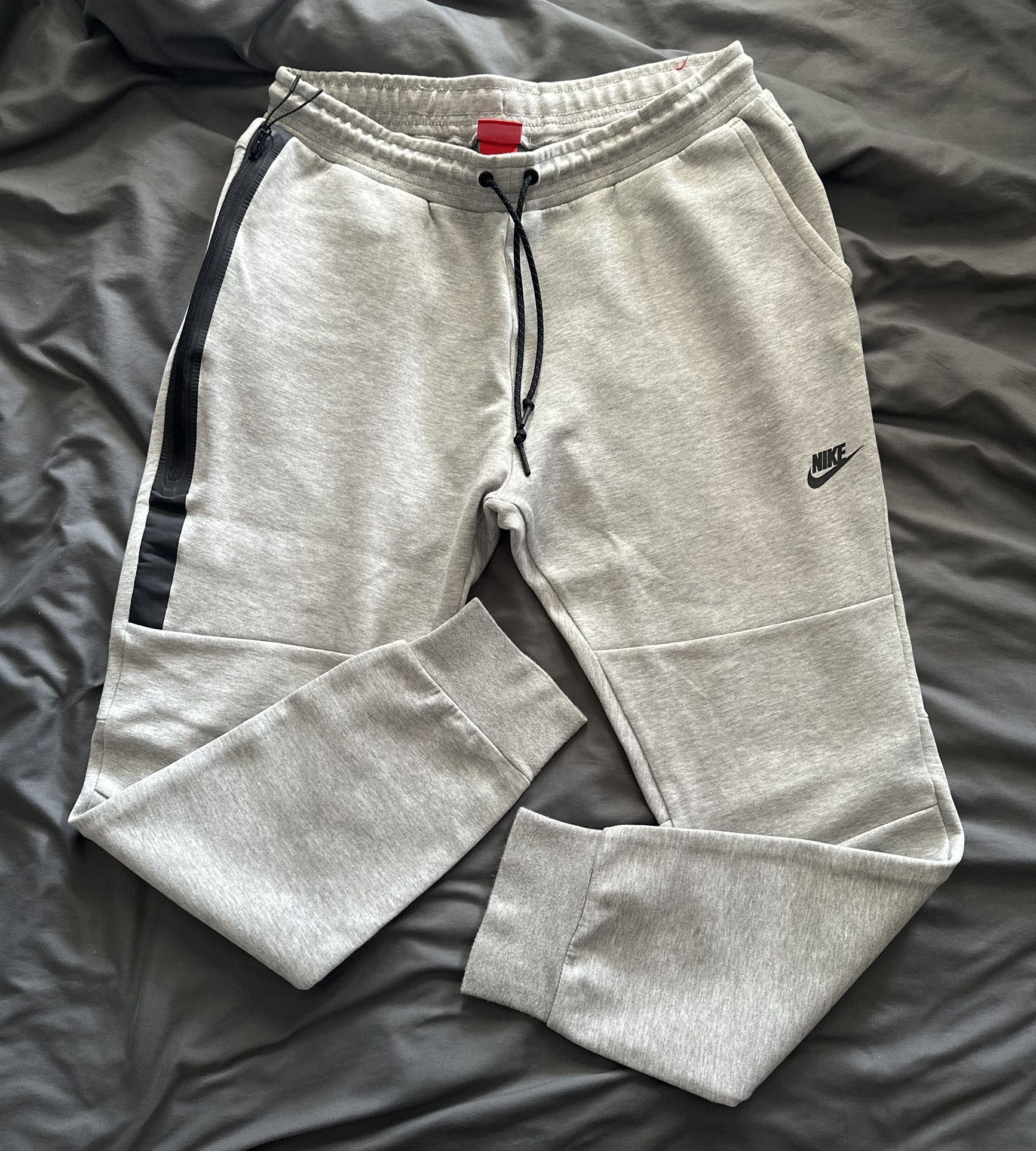 nike tech fleece