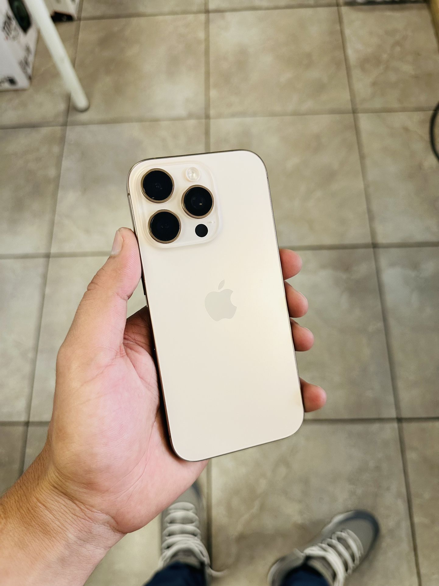iPhone 16 Pro Unlocked
