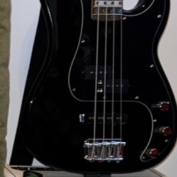 Squire Bass