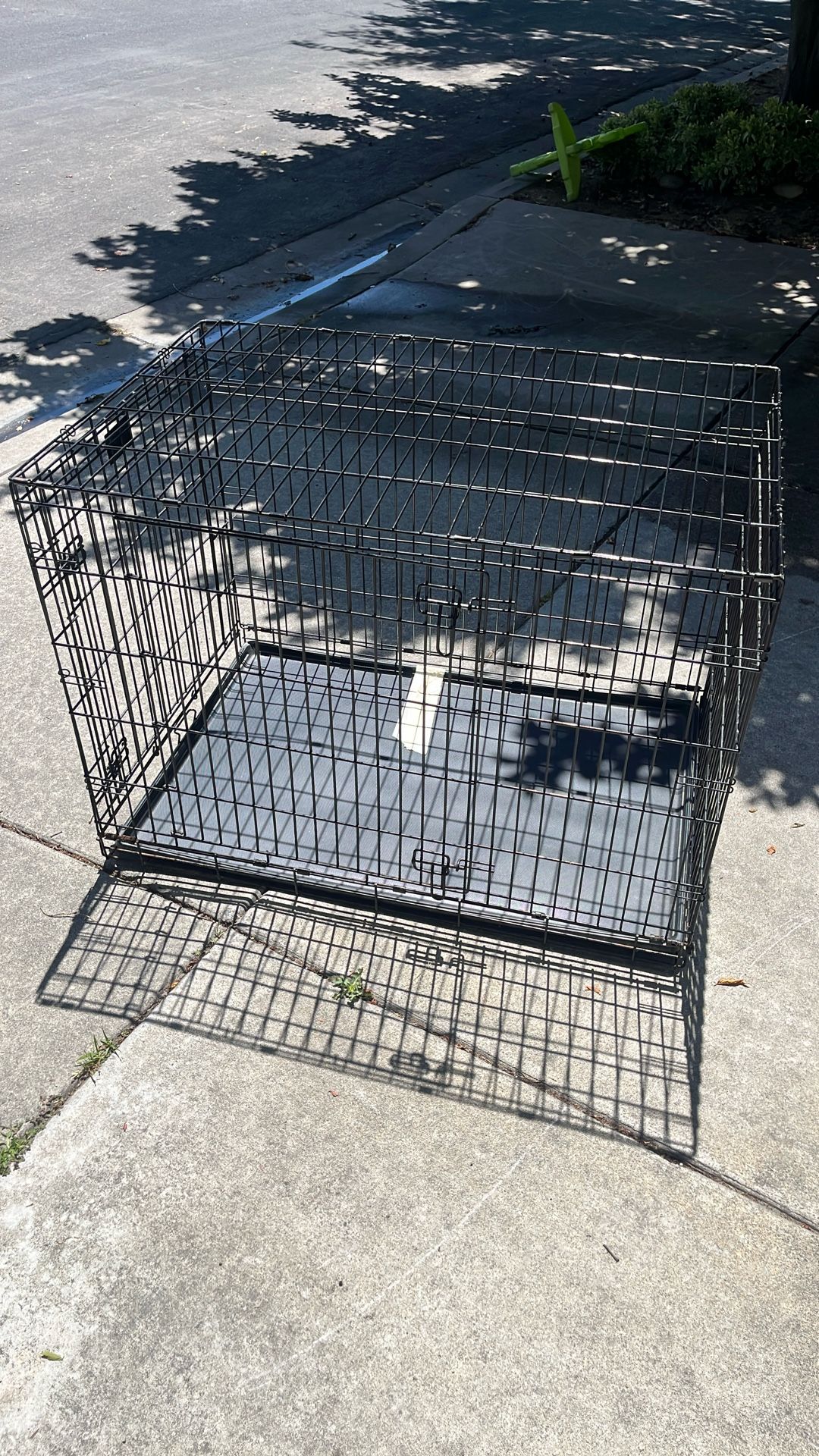 Dog kennel